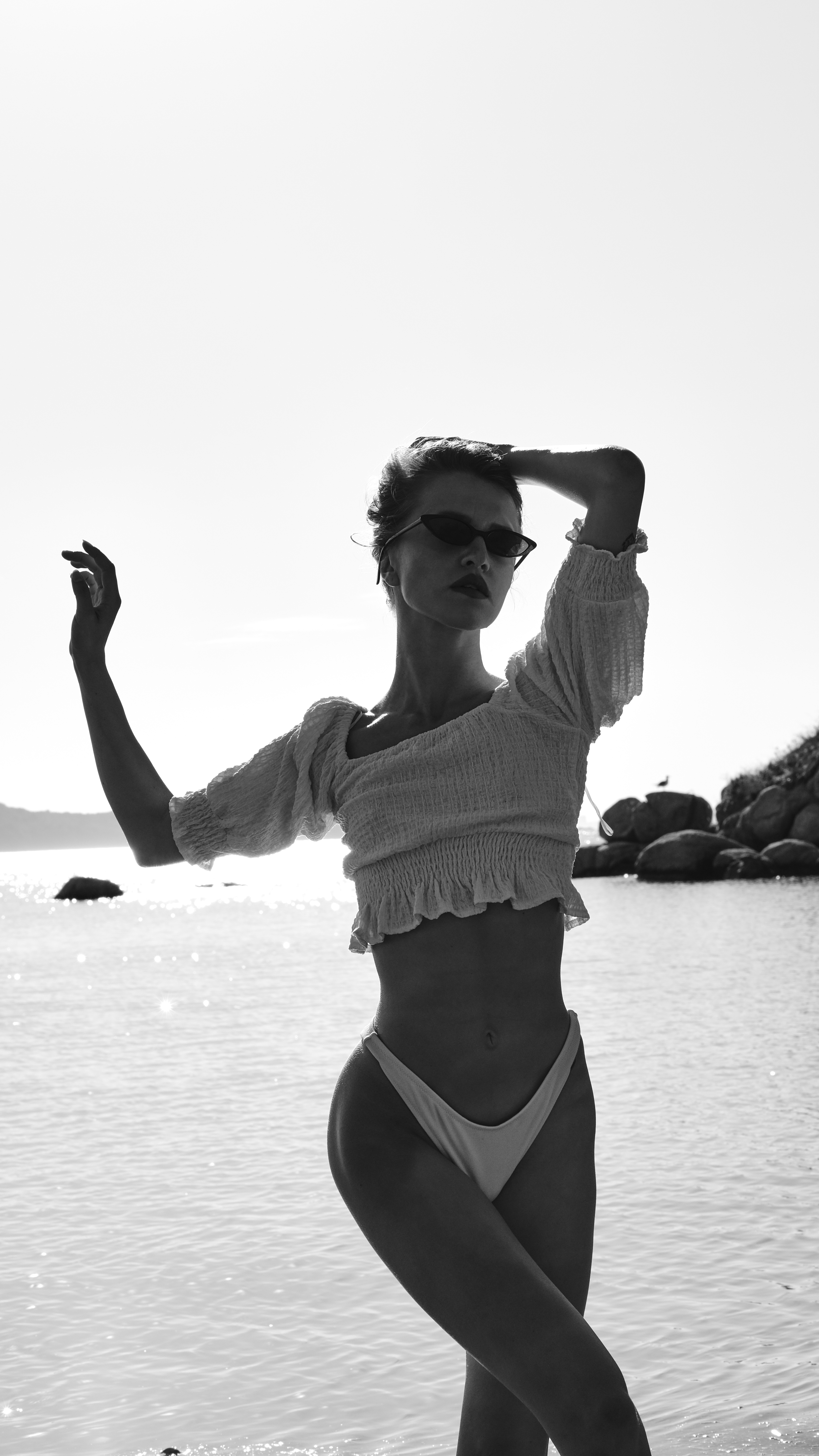 Outdoor Black & White Women